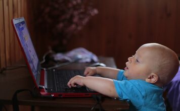 Jak AI się uczy? Jak AI się uczy?